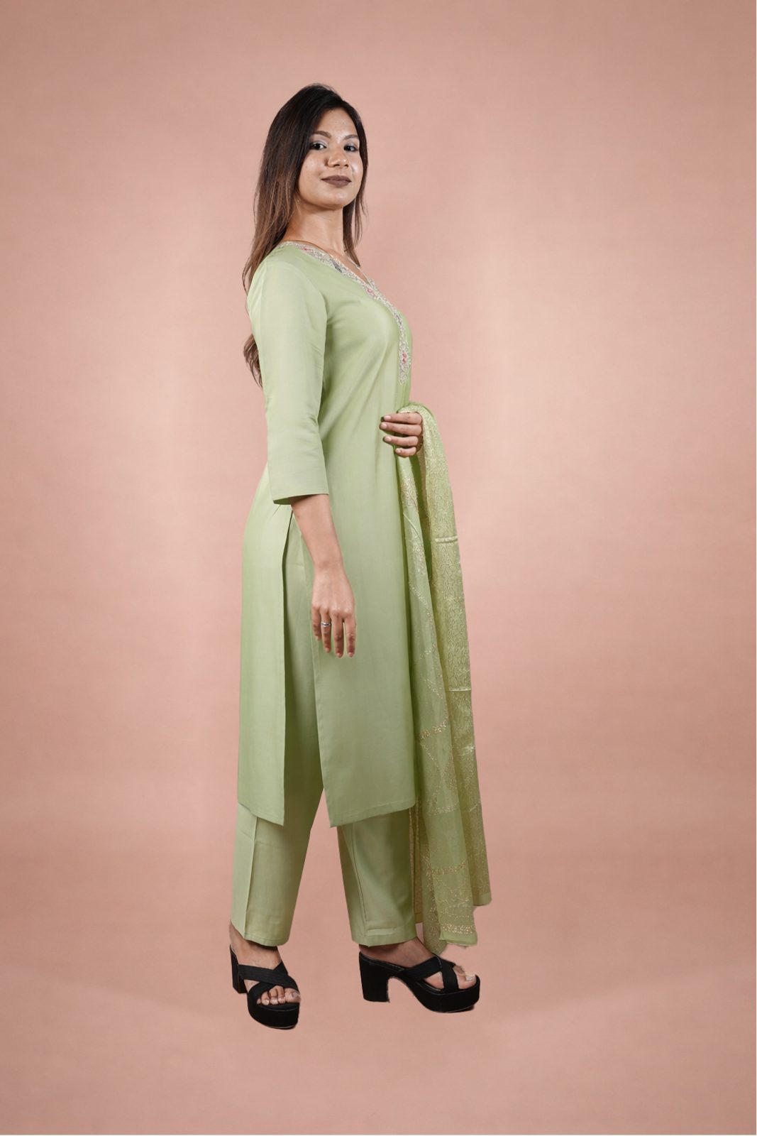 Gallery thumbnail 3